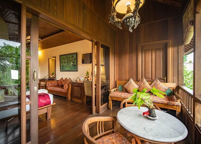 Resort Ananda